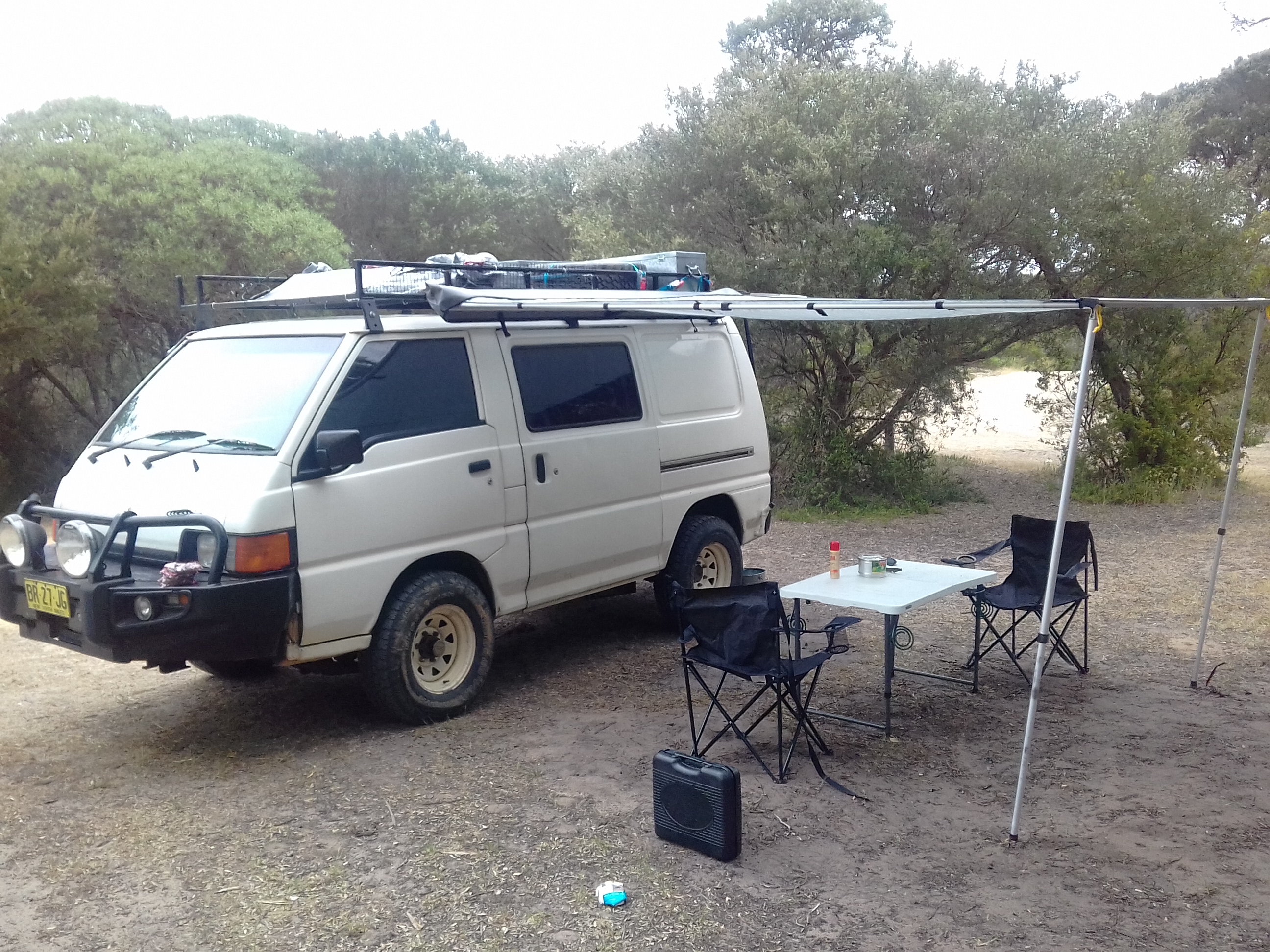 mitsubishi express 4x4 as a camper van